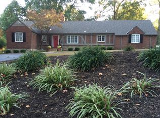 2029 W 95th St, Leawood, KS 66206