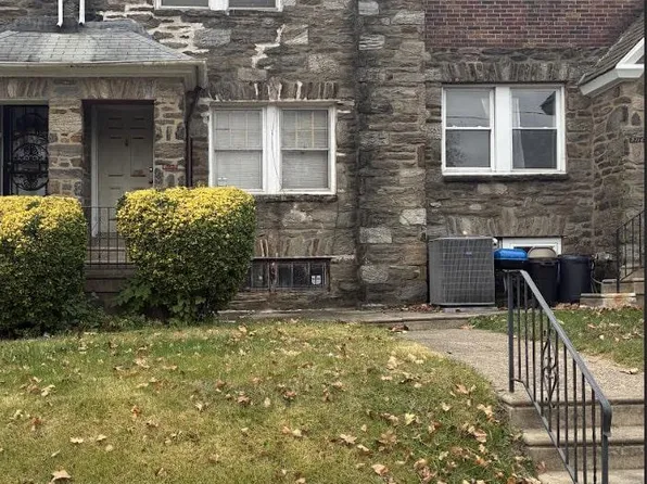 2114 W Cheltenham Ave, Philadelphia, PA 19138