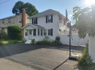 94 Phillips St, Weymouth, MA 02188
