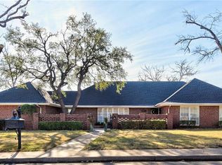 3000 Thorn Ridge Rd, Oklahoma City, OK 73120