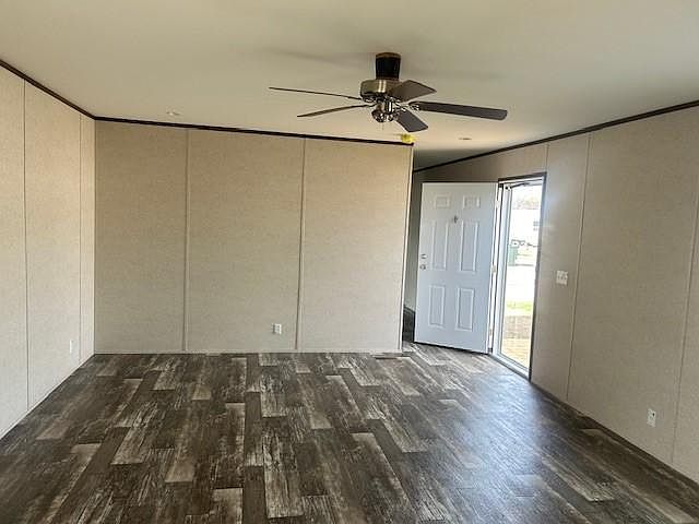 1st image of 130B Buttercup Cir