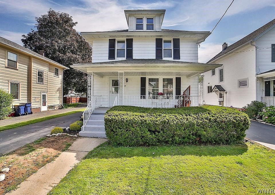 1st image of 42 Beverly Ave