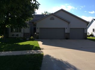 4009 3rd St S, Moorhead, MN 56560