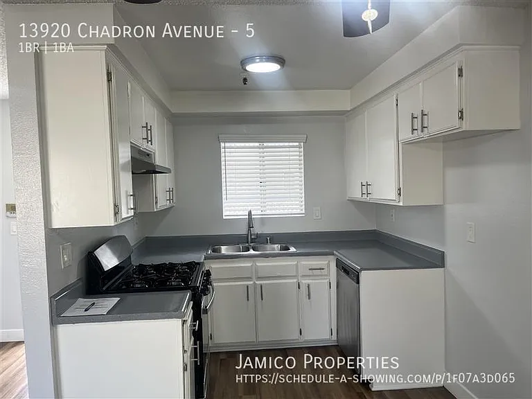 13920 Chadron Ave #5 — Photo 5