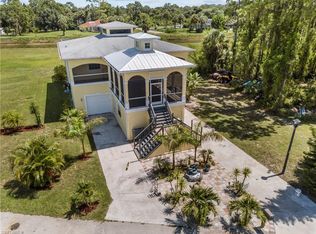 915 Barbara Ct, Lehigh Acres, FL 33974