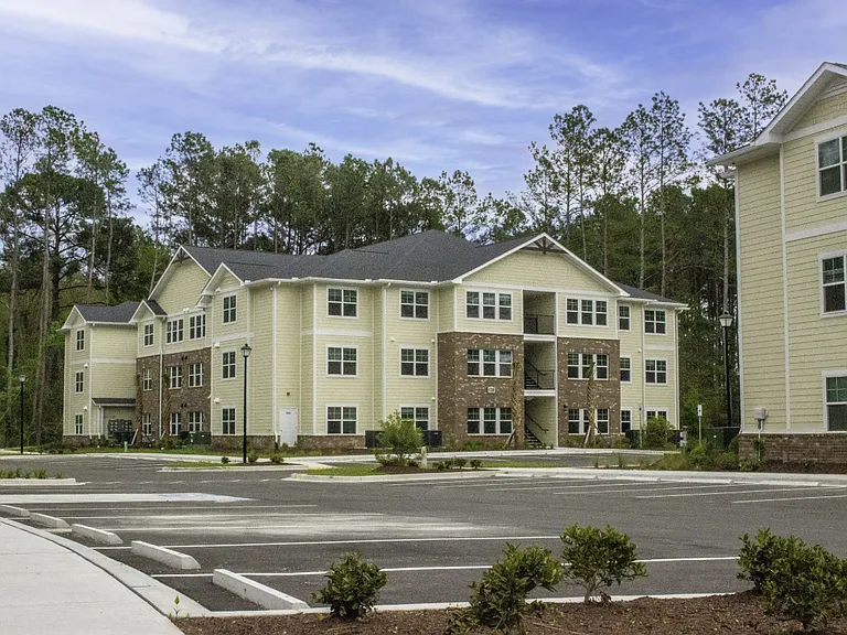 Waterford Pointe — Photo 6