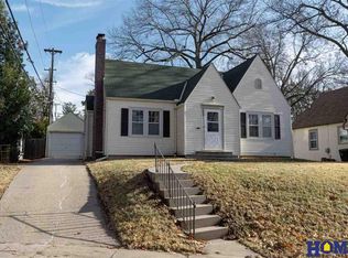 2828 Cedar Ave, Lincoln, NE 68502