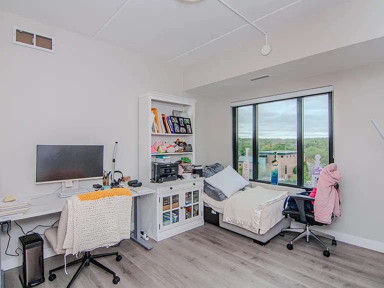 111 N Ashley St #701 — Photo 37