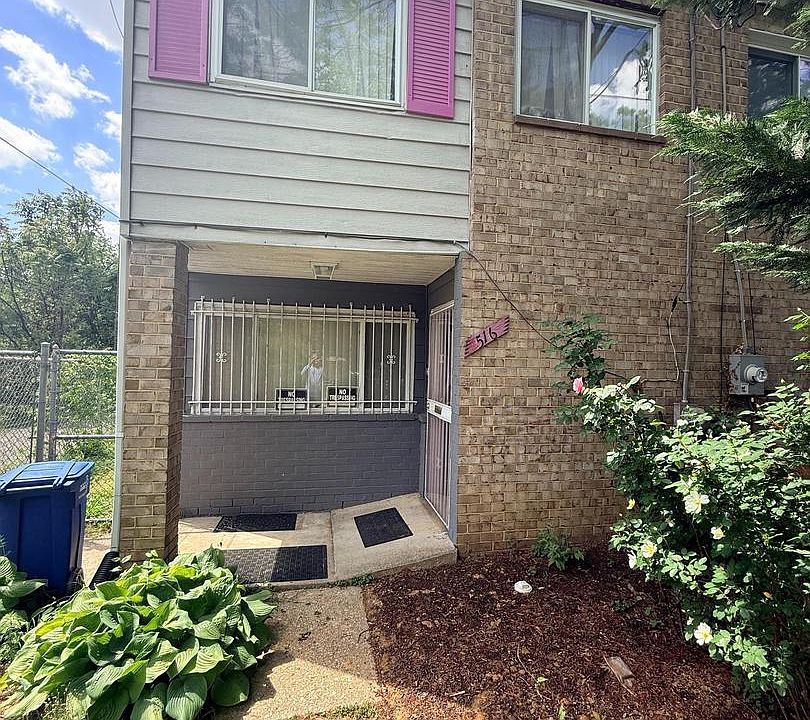 1st image of 516 56th St NE