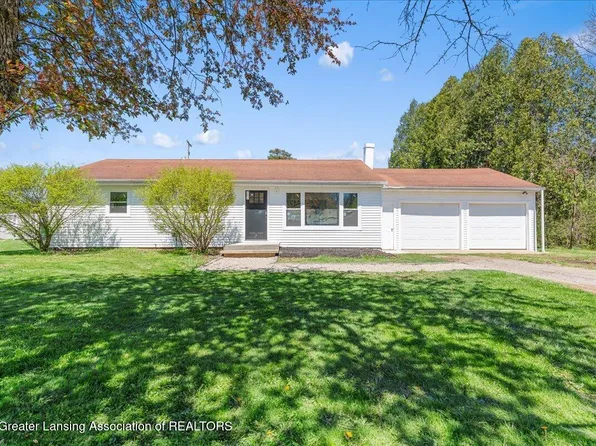 3776 Hendee Rd, Jackson, MI 49201