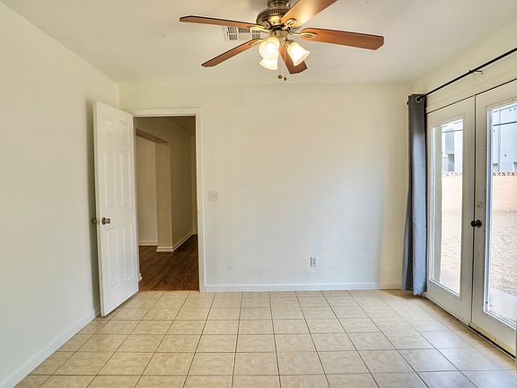 4th image of 1136 W 9th St