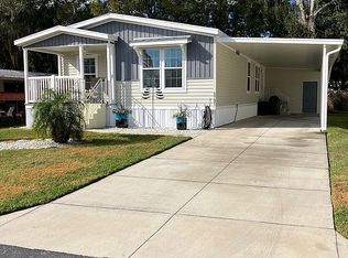 5731 Windtree Dr, Zephyrhills, FL 33541