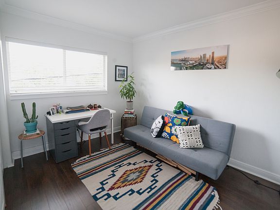 4th image of 35 Edgewater Dr APT 203