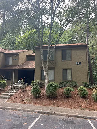 735 Seasons Pkwy Photo 1