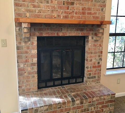 4th image of 918 Nutmeg Ave
