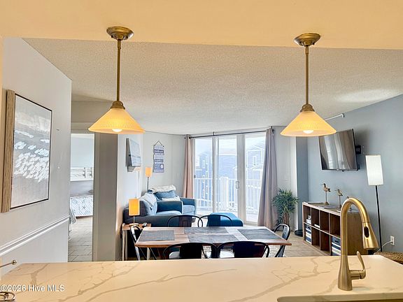 3rd image of 2000 New River Inlet Road #3211