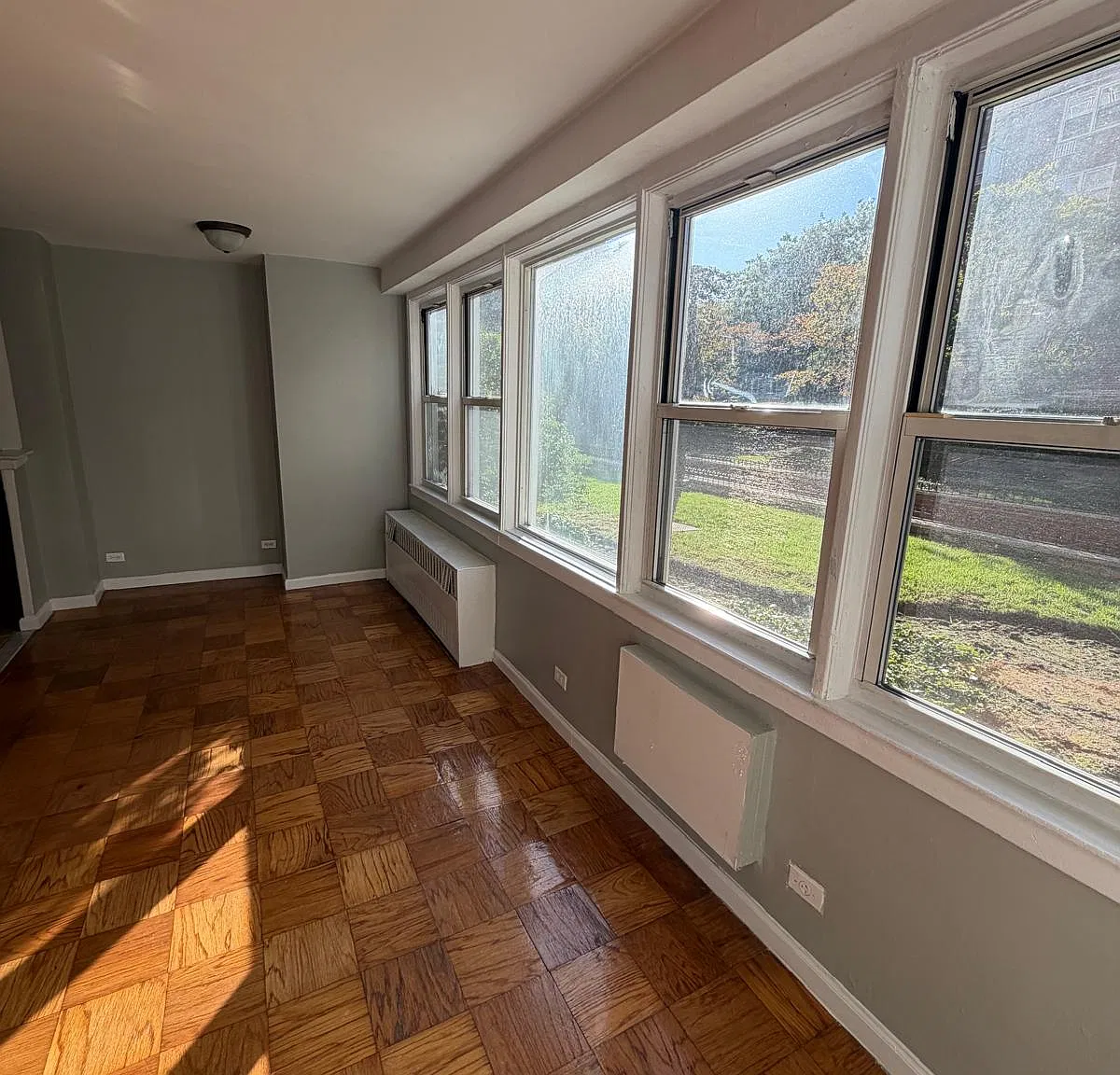 580 Flatbush Avenue — Photo 3
