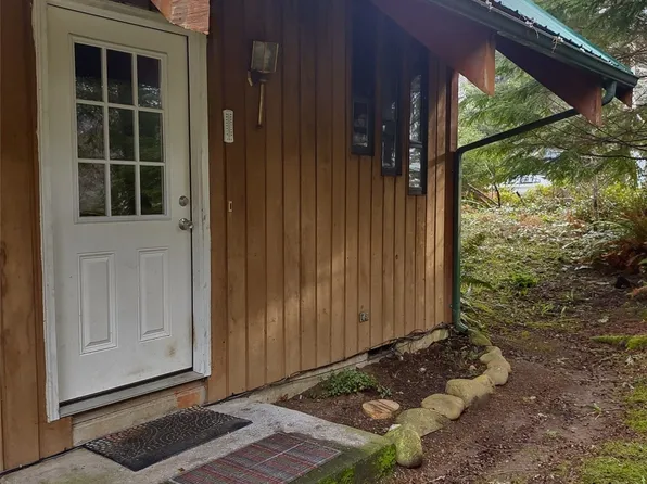 291 King Richards Way, Forks, WA 98331