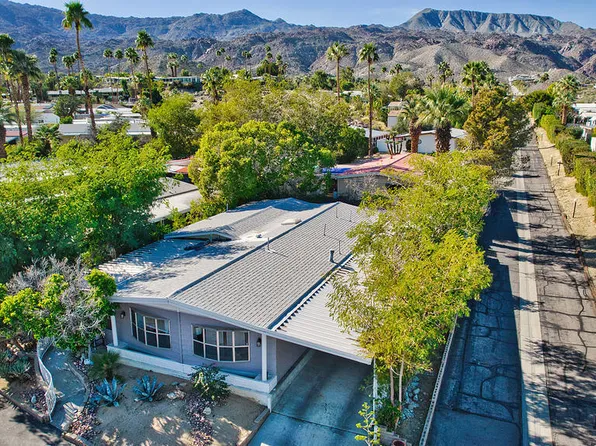 33 Diamond East Dr, Palm Desert, CA 92260