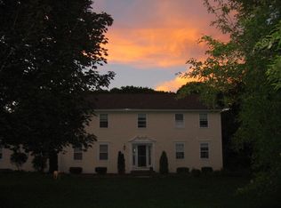 1 Sioux Cir, Andover, MA 01810