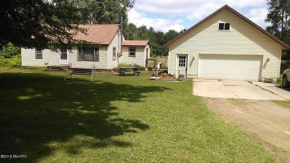 1st image of 11304 E Laketon Ave