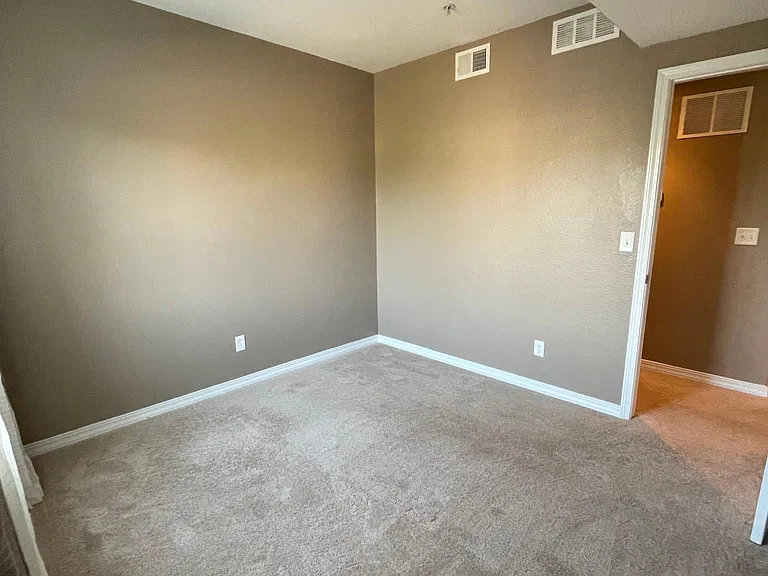 Second bedroom or office space