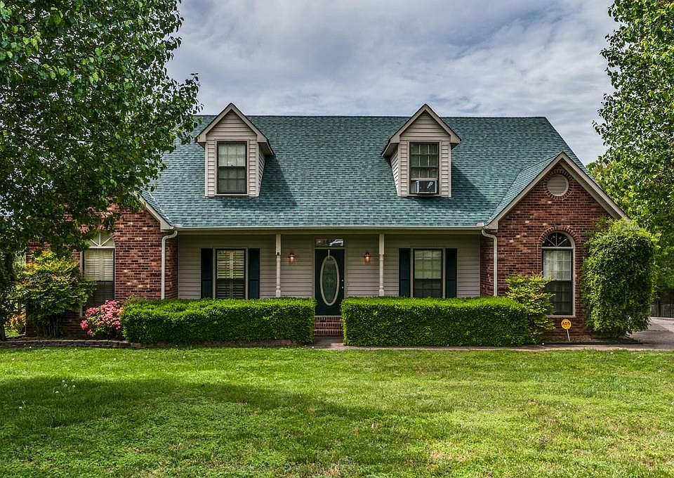 1st image of 3447 Lakebrook Dr