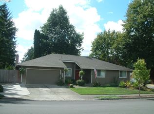 8902 SW Talawa Dr, Tualatin, OR 97062