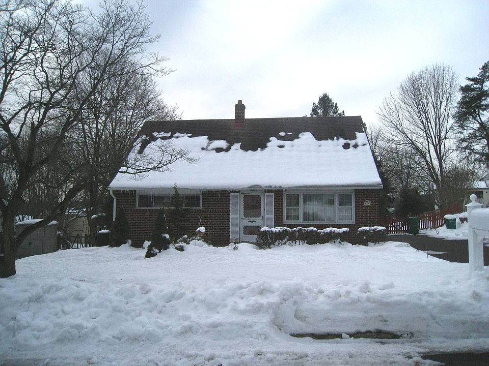 424 Marion