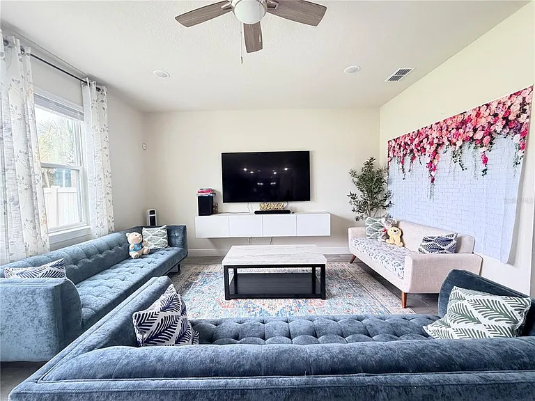4404 Foggy Oak Ln — Photo 7