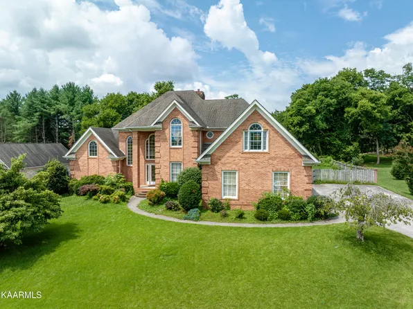 7629 La Barrington Blvd, Powell, TN 37849