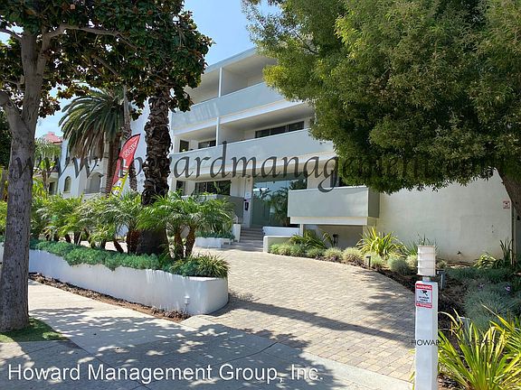 3rd image of 537 San Vicente Blvd APT 206