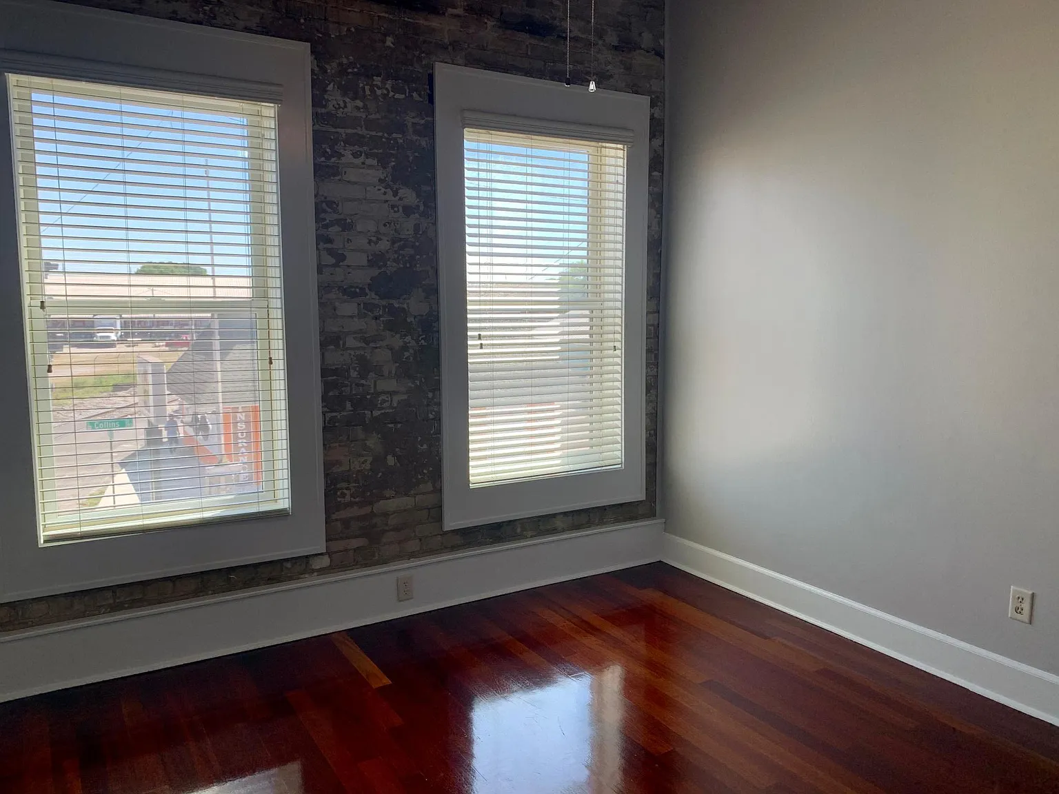 2 bed, 925 sqft, $1,575 — Photo 4