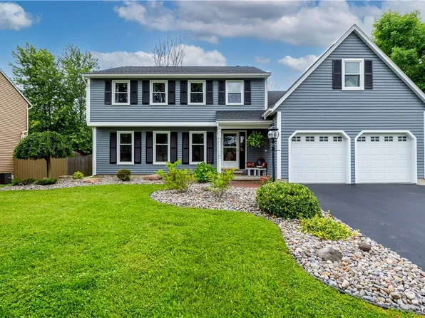 4237 Mayfair Cir, Liverpool, NY 13090