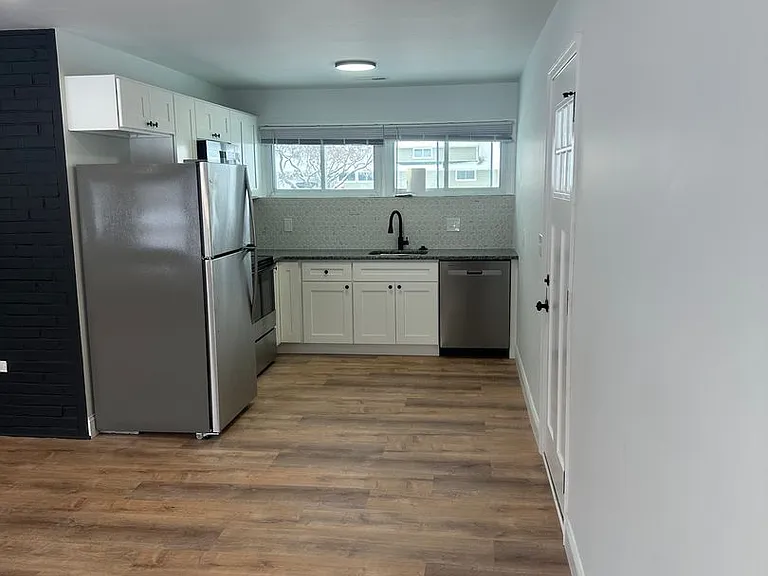 18 Nestingrock Ln — Photo 13