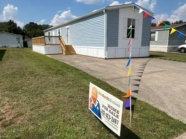 5624 Dekalb, Evansville, IN 47720