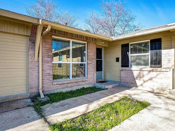 3rd image of 441 Goldwood Dr