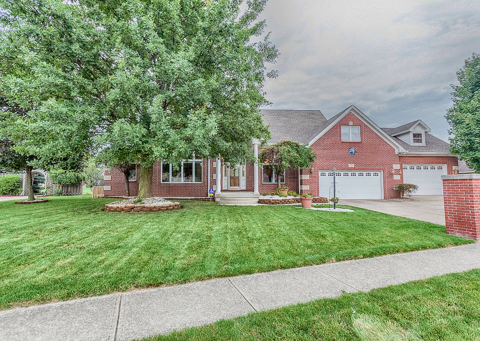 1335 North Winchester