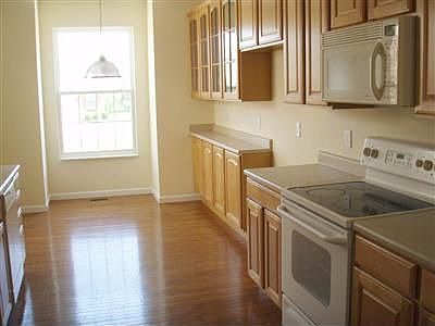 2nd image of 2852 Double Eagle Dr