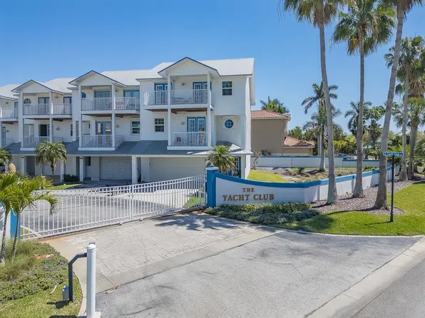 139 Yacht Club Cir, North Redington Beach, FL 33708