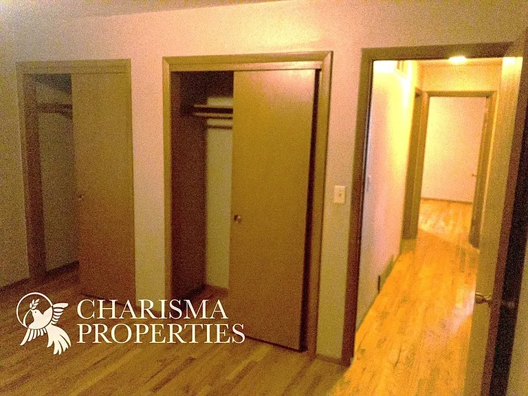 3004 S West Ave — Photo 16