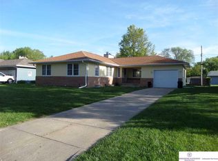 1876 Phelps Ave, Fremont, NE 68025