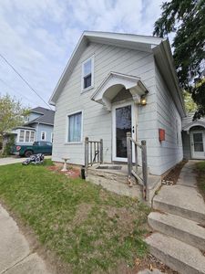 1416 Columbus STREET, Manitowoc, WI, 54220
