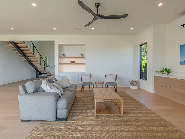 111 Mehana Rd — Photo 7