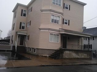 946 Globe St, Fall River, MA 02724