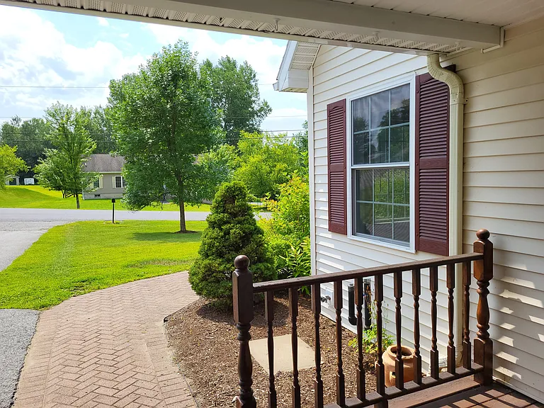 451 Partridge Farm Rd — Photo 36