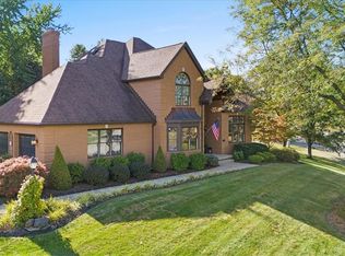 133 Glenbrook Dr, Cranberry Township, PA 16066