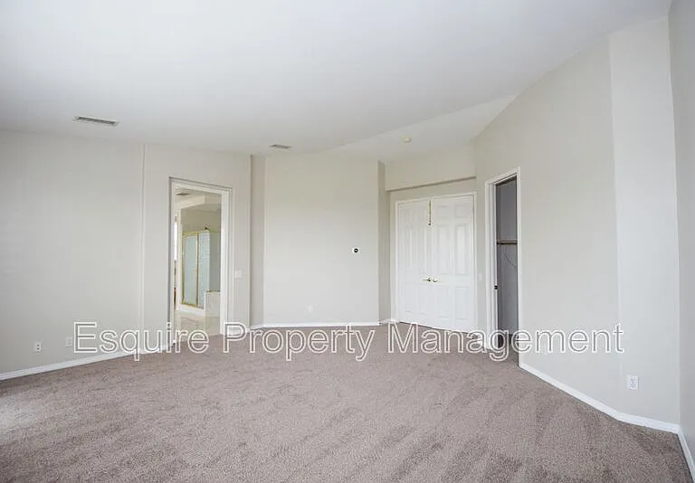 2895 Diamond Dr — Photo 12