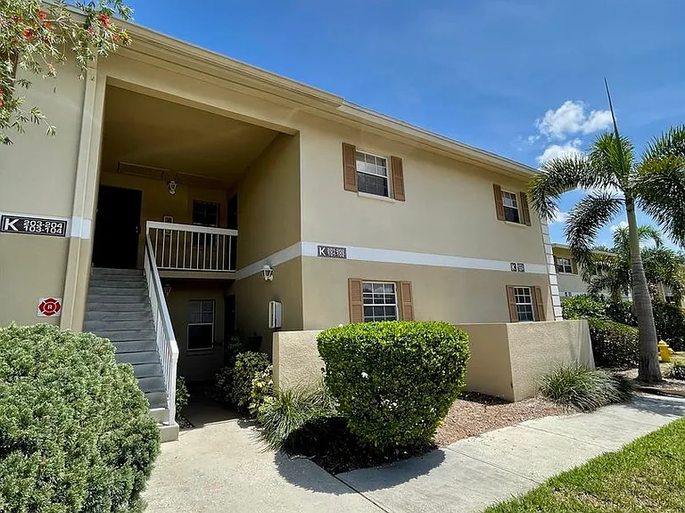 1664 Sunny Brook Ln NE #K101 — Photo 1