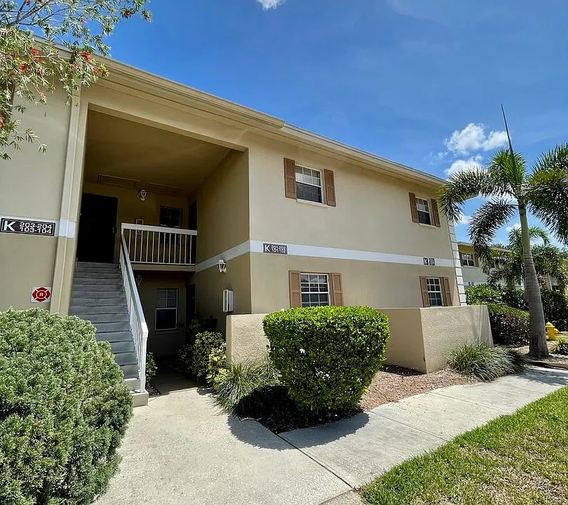 1664 Sunny Brook Ln NE #K101